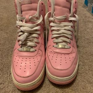 COPY - Pink Nike’s
